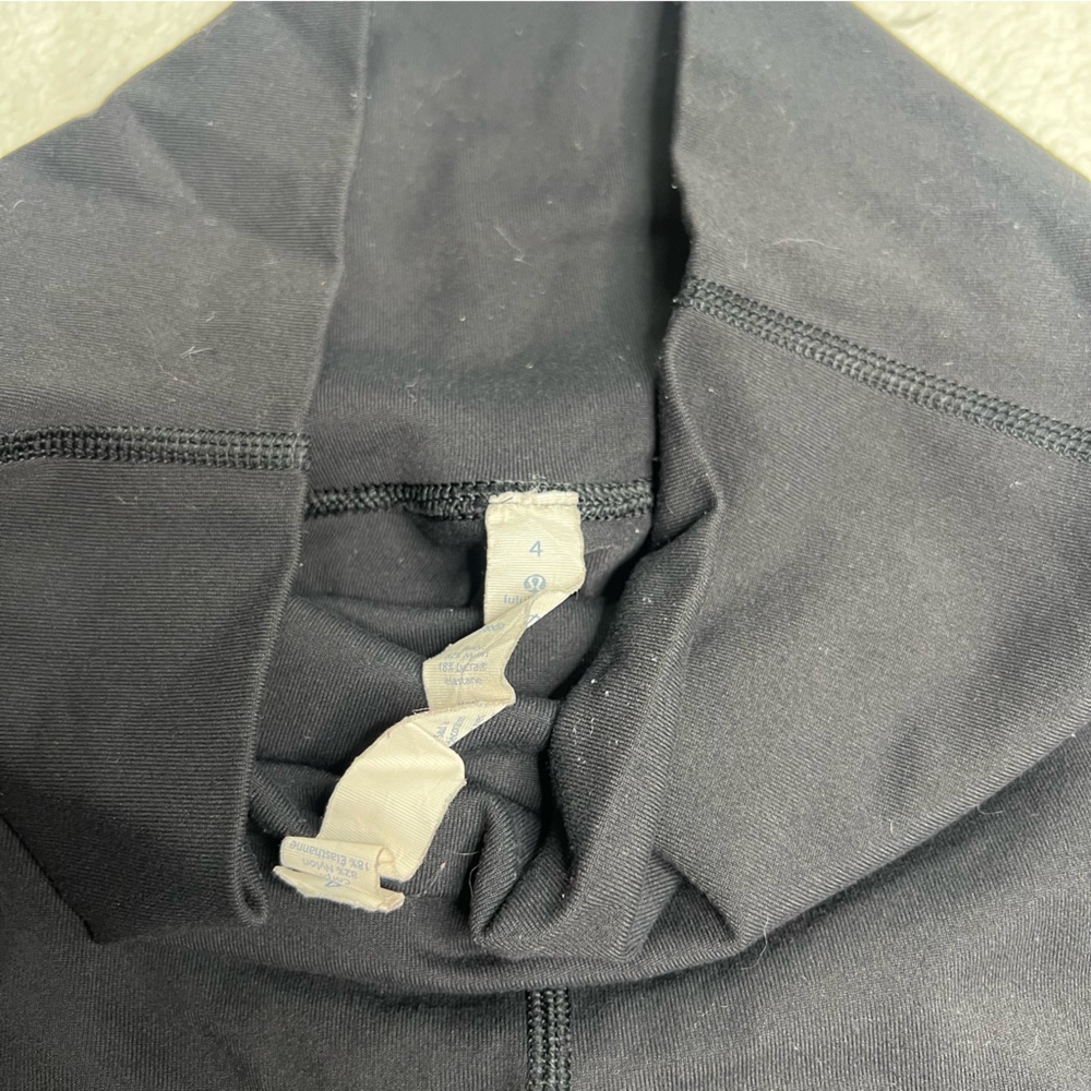 Lululemon Wunder Under High Rise Tech Mesh Size 4 - Picture 6 of 7